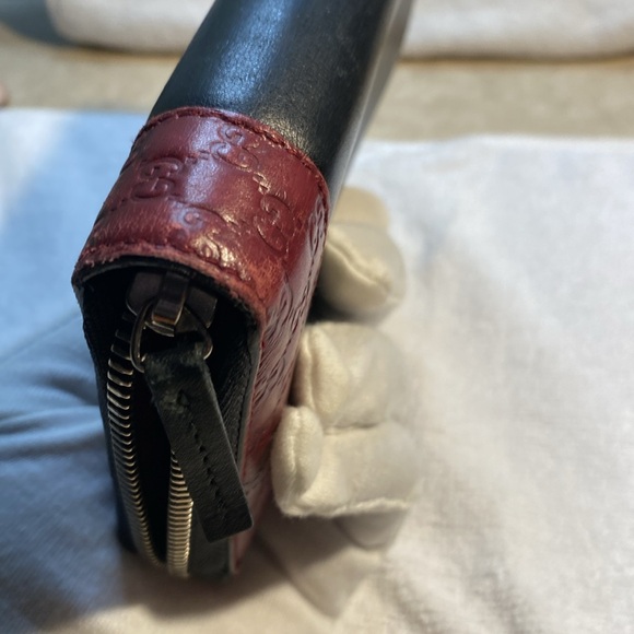 Gucci authentic blk long leather zippy wallet with GG trim - Picture 3 of 7